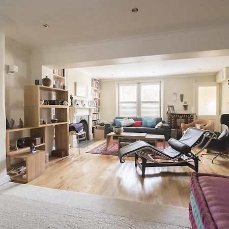 Stylish Family Home In Battersea Vr London Eksteriør bilde